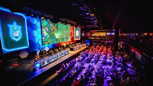 的未来充满 的未来充满