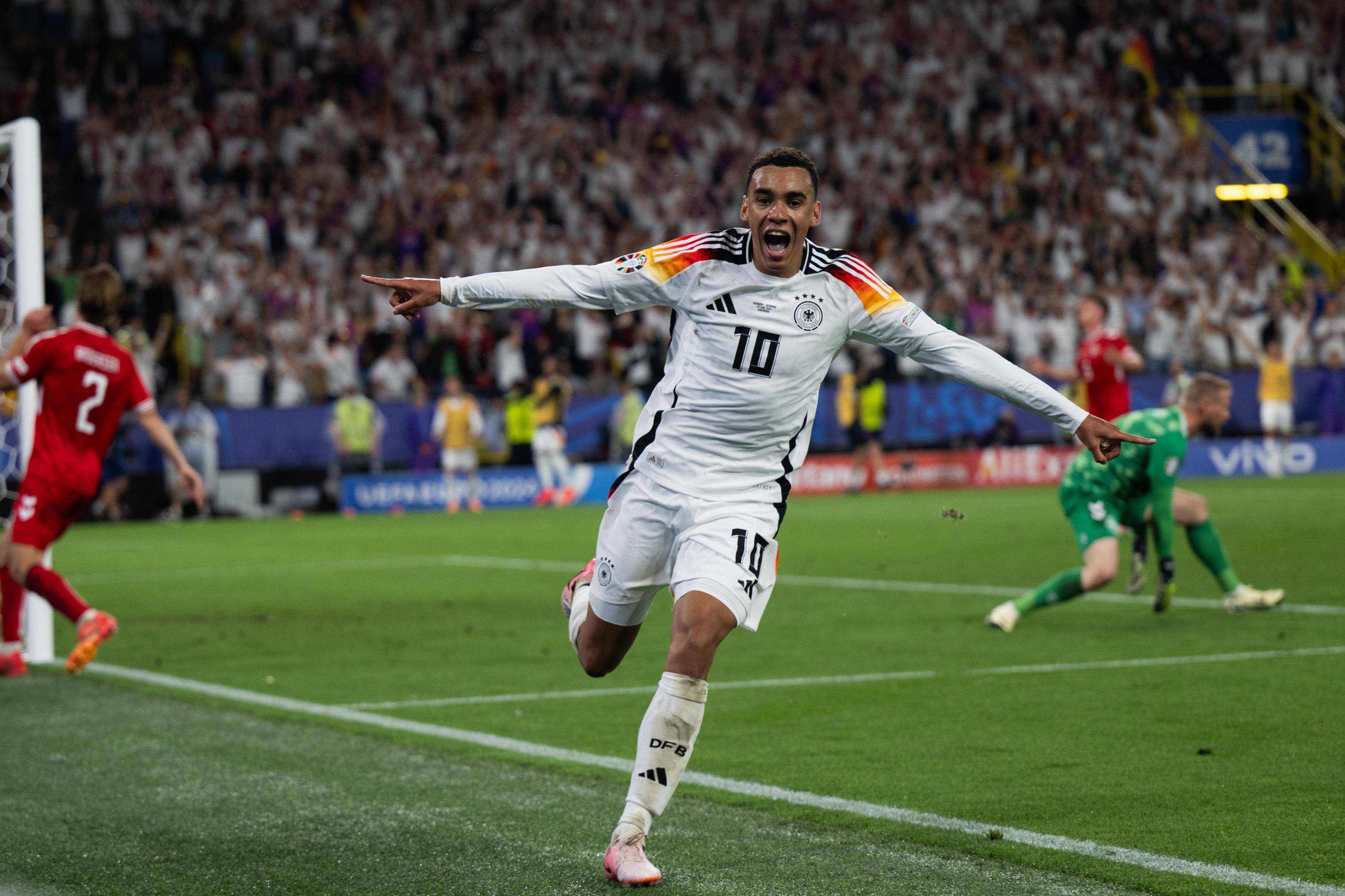 关键时刻选 关键时刻选